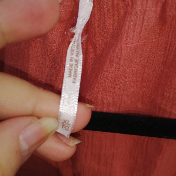 Sold on M Salmon pink boho peasant top - Picture 2 of 3